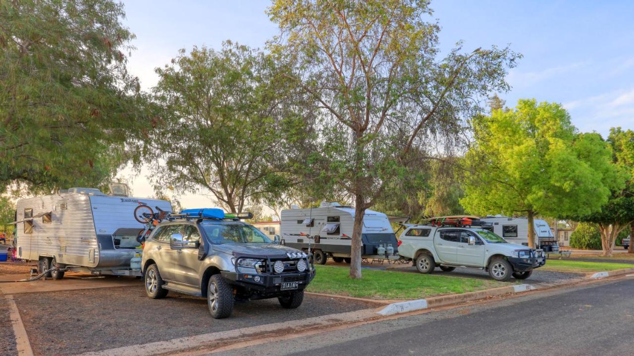 Cobar Caravan Park Esterno foto