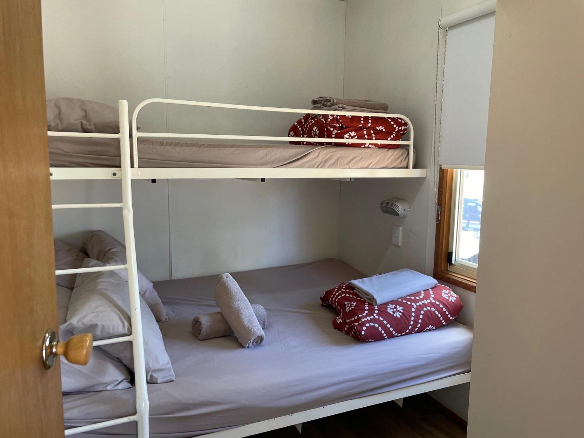 Cobar Caravan Park Esterno foto