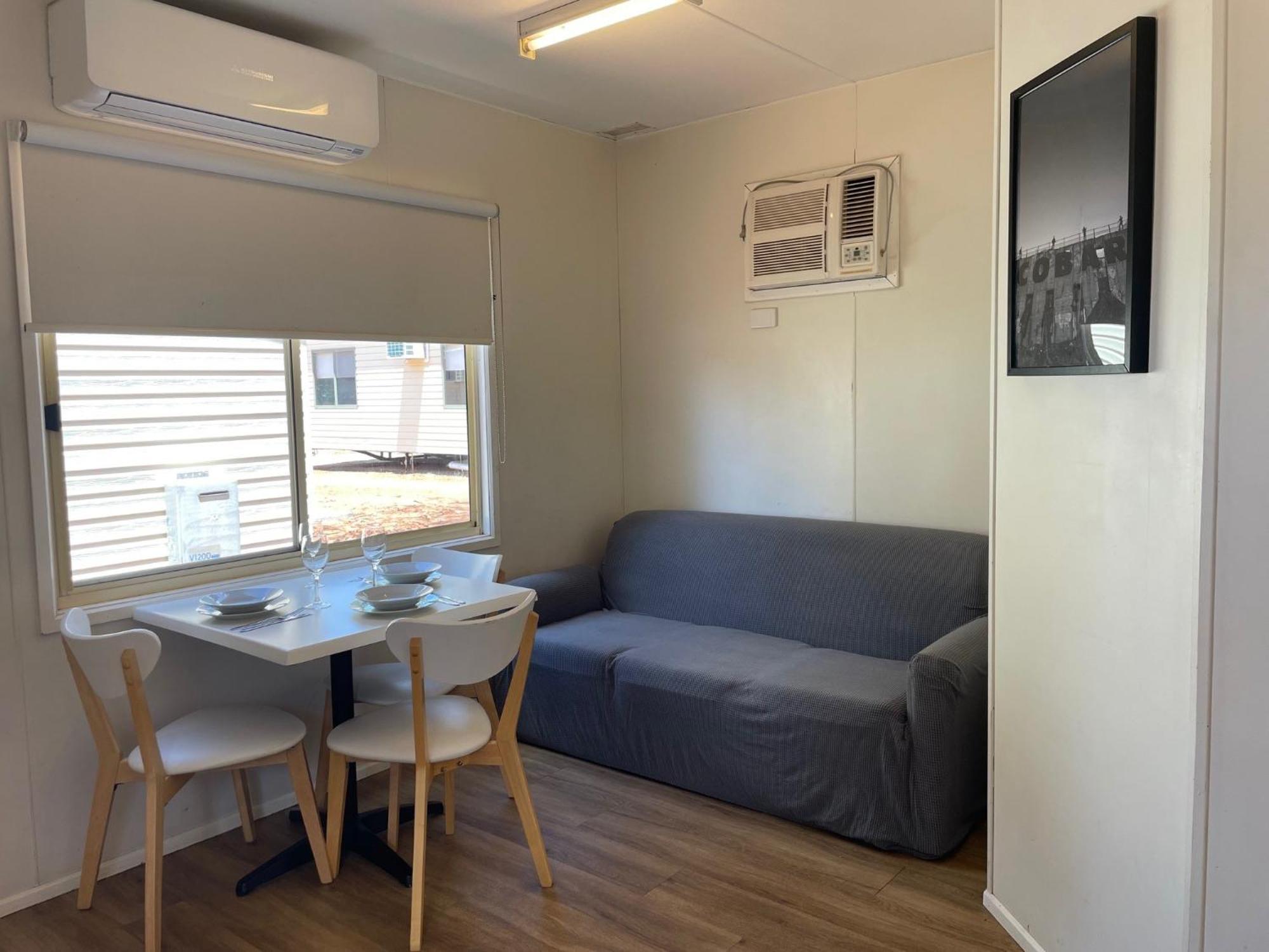Cobar Caravan Park Esterno foto