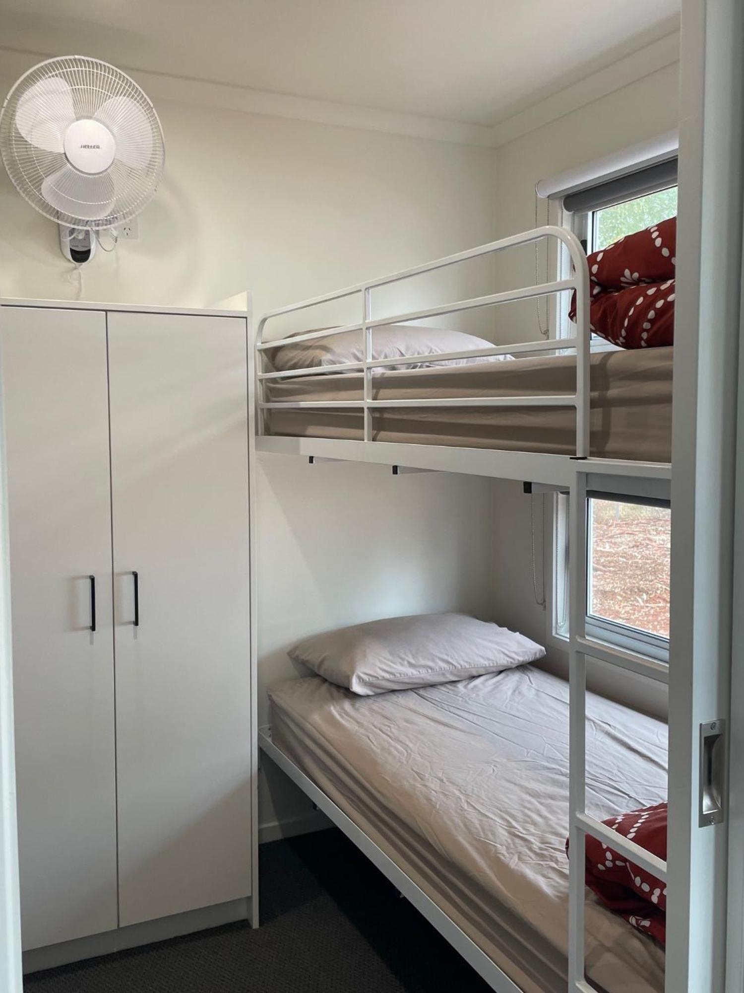 Cobar Caravan Park Esterno foto